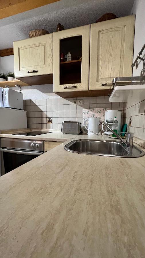 Guesthouse F Split Bagian luar foto